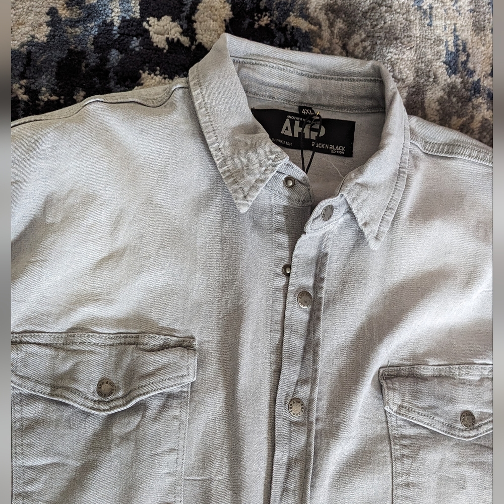 Denim jacket - Picture 3 of 5